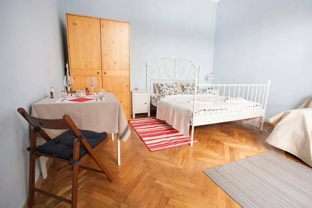 Apartmán Stradivari Budapešť 0*,  Maďarsko